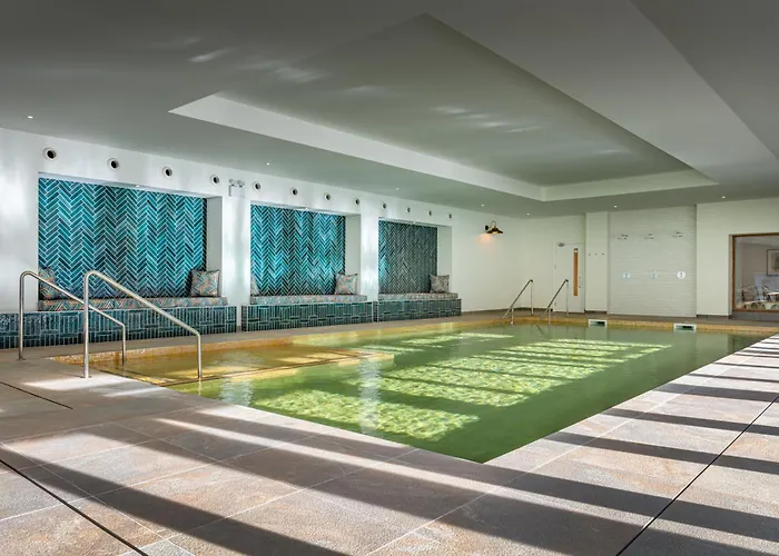 Harbour Beach Club, Hotel & Spa